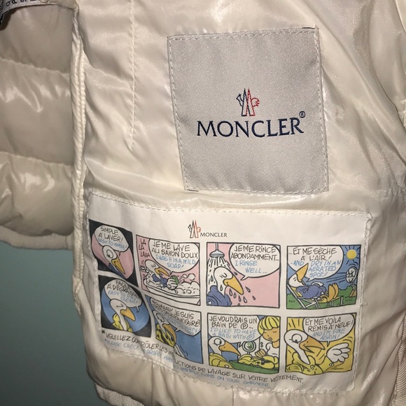 Moncler Women’s Jacket - Picture 4 of 8